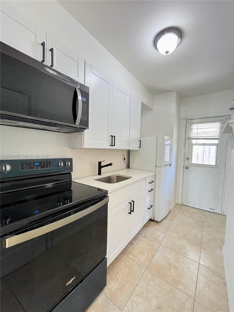 420 NE 14th Ave # 3, Fort Lauderdale FL 33301 photo 3