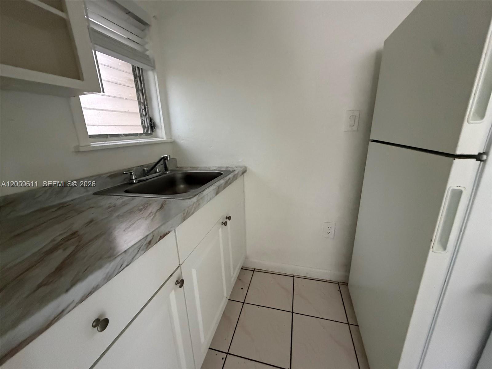 2430 SW 25th Ter # 3, Miami FL 33133 photo 4