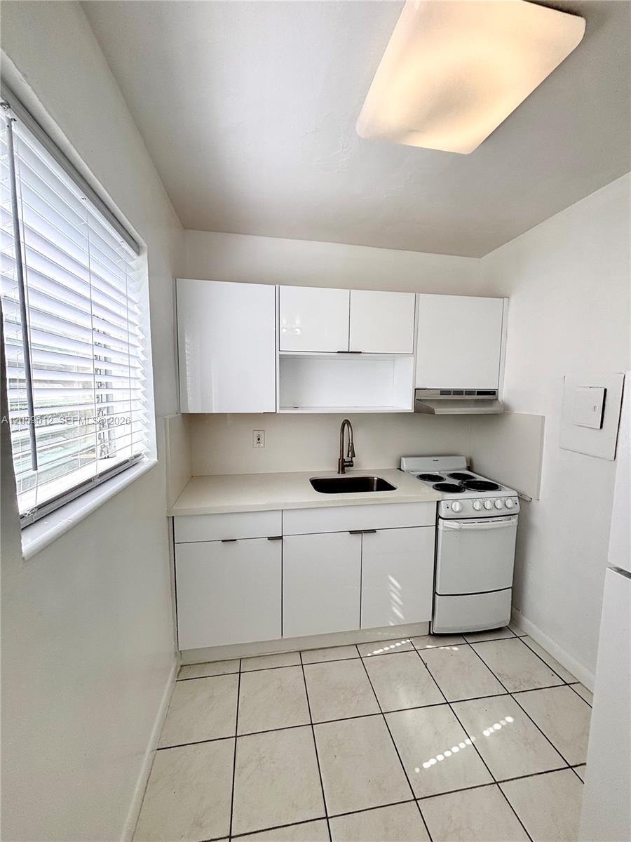 31 Navarre Ave # 9, Coral Gables FL 33134 photo 3