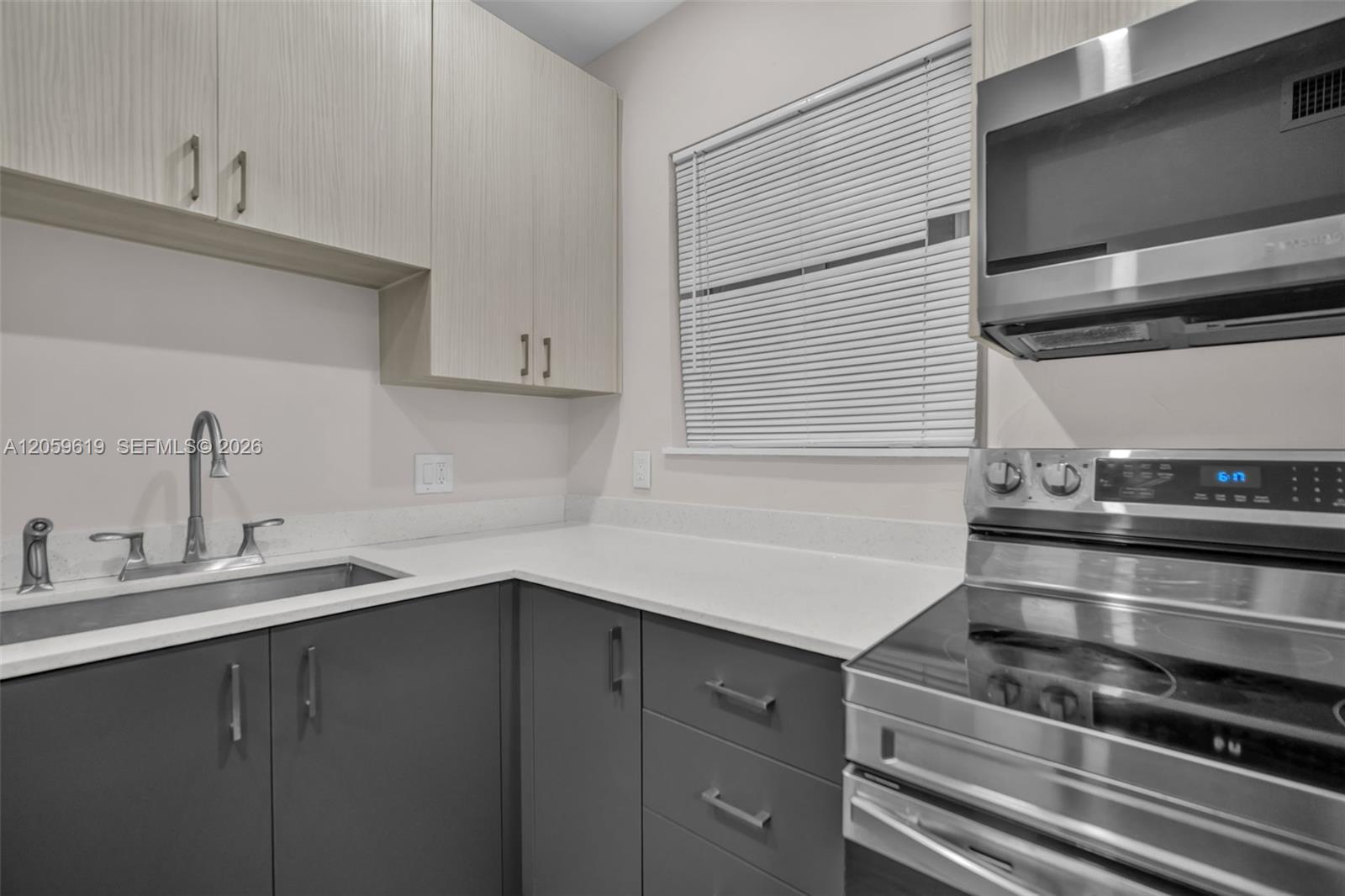 3030 NW 16th St # 1, Miami FL 33125 photo 5