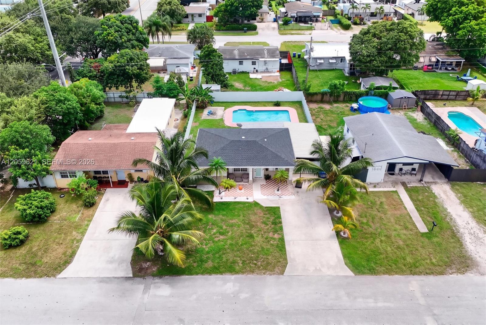 6404 Grant Ct, Hollywood FL 33024 photo 5