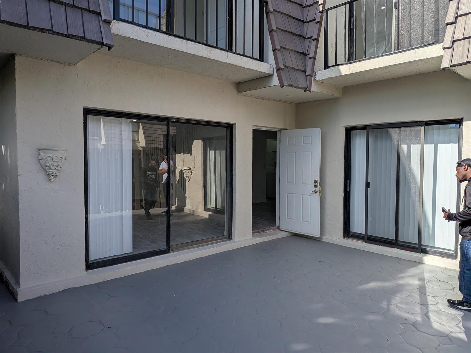 1733 N Congress Avenue, West Palm Beach FL 33401 photo 2