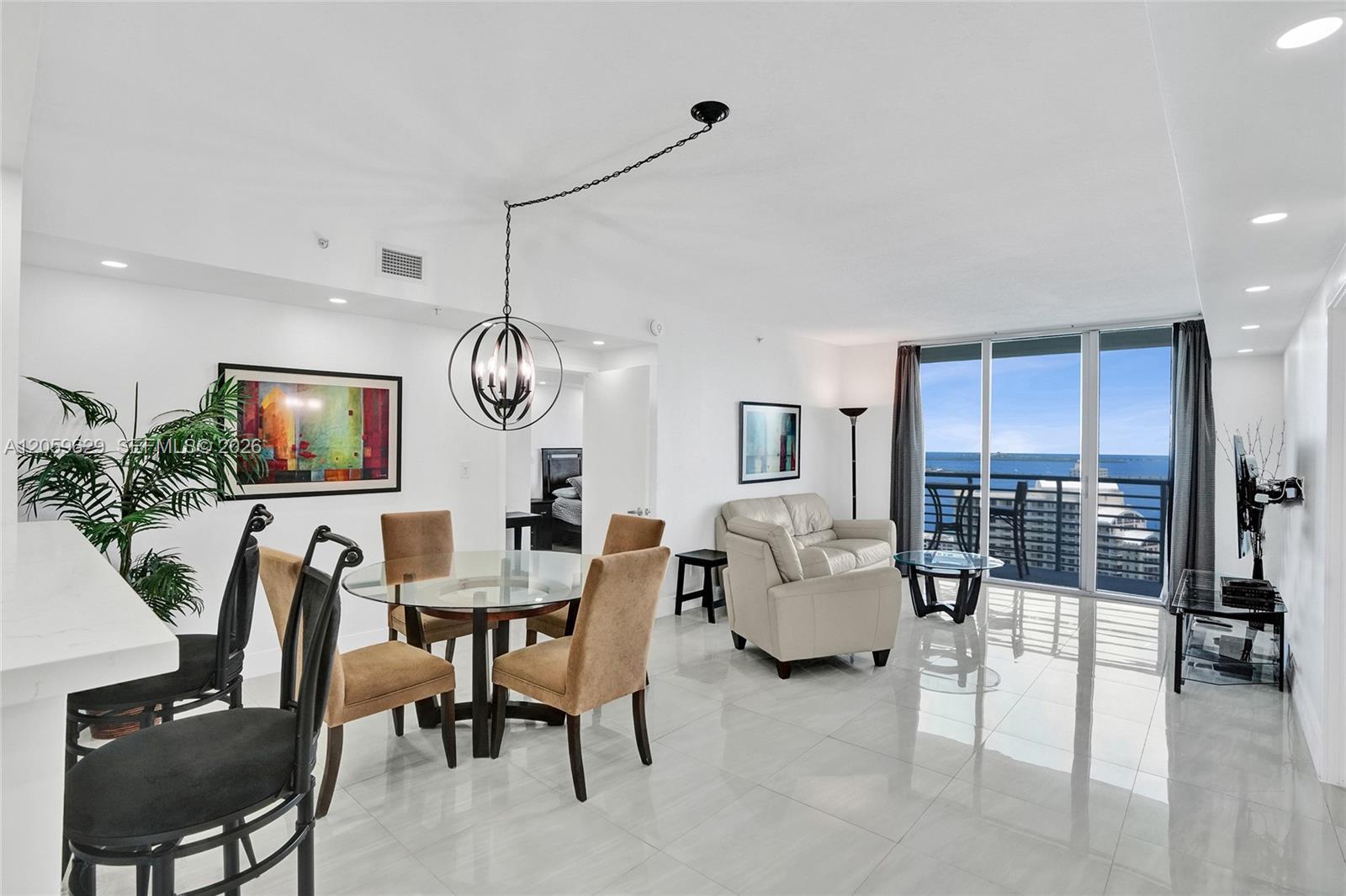 335 S Biscayne Blvd # 3807, Miami FL 33131 photo 4
