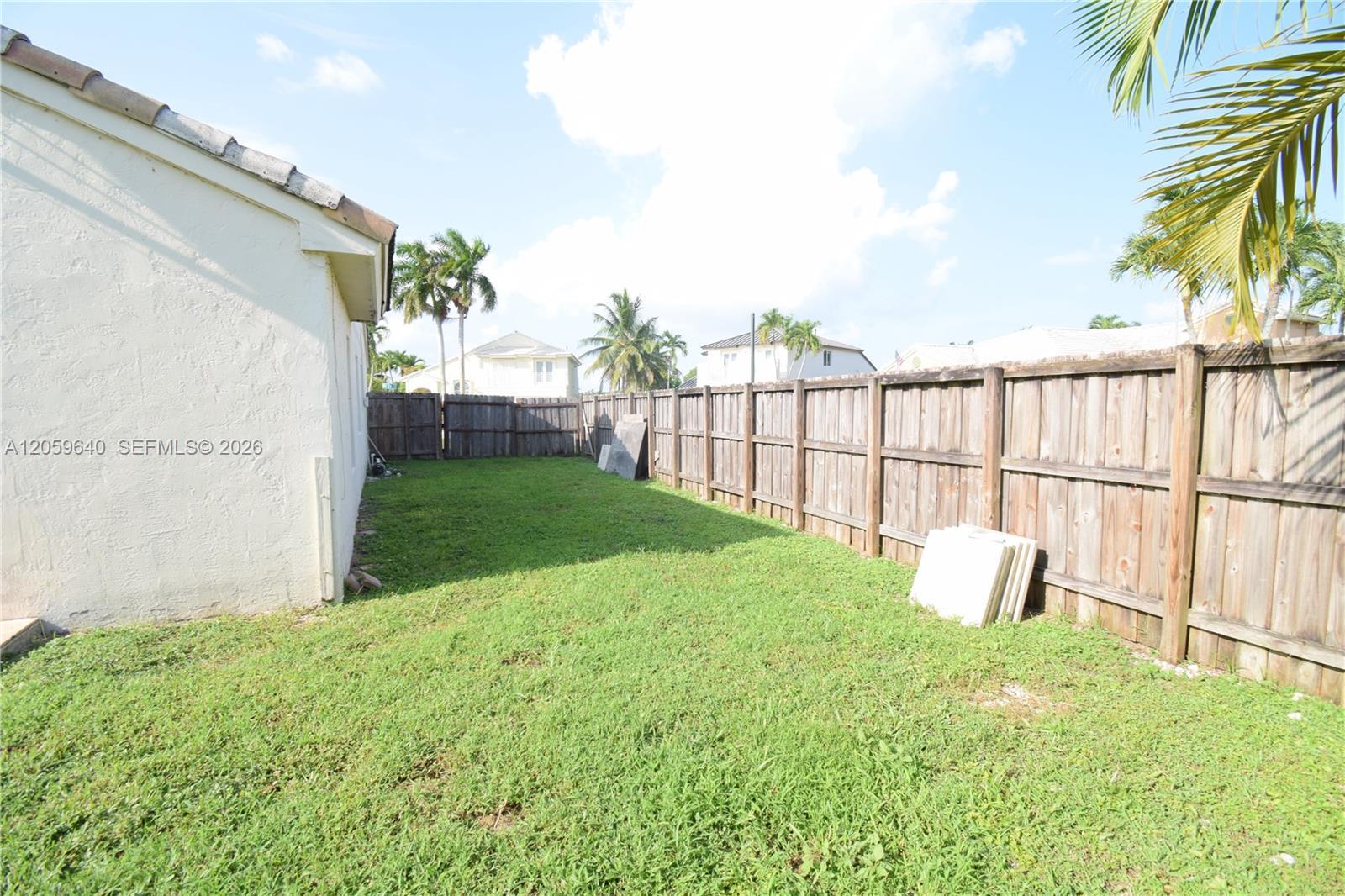 15860 SW 77th St, Miami FL 33193 photo 3