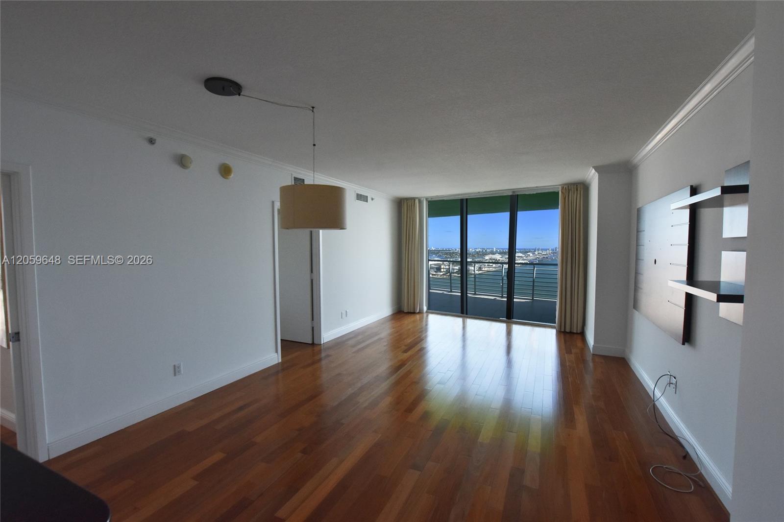335 S Biscayne Blvd # 4112, Miami FL 33131 photo 5