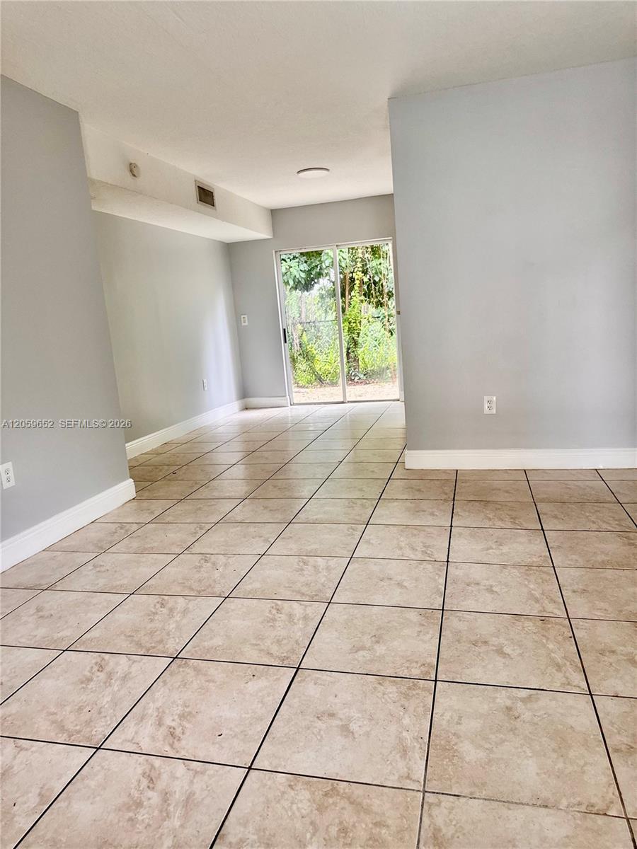 1250 SE 31st Ct # 33, Homestead FL 33035 photo 5