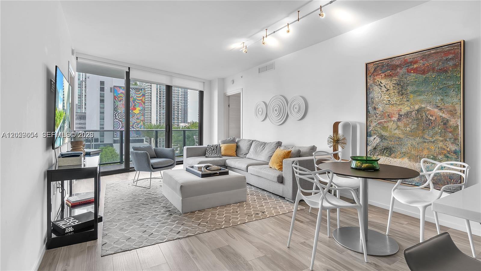 801 S Miami Ave # 1102, Miami FL 33130 photo 5