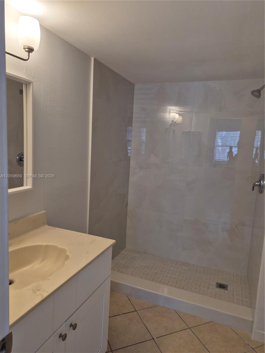 9447 Fontainebleau Blvd # 113, Miami FL 33172 photo 5