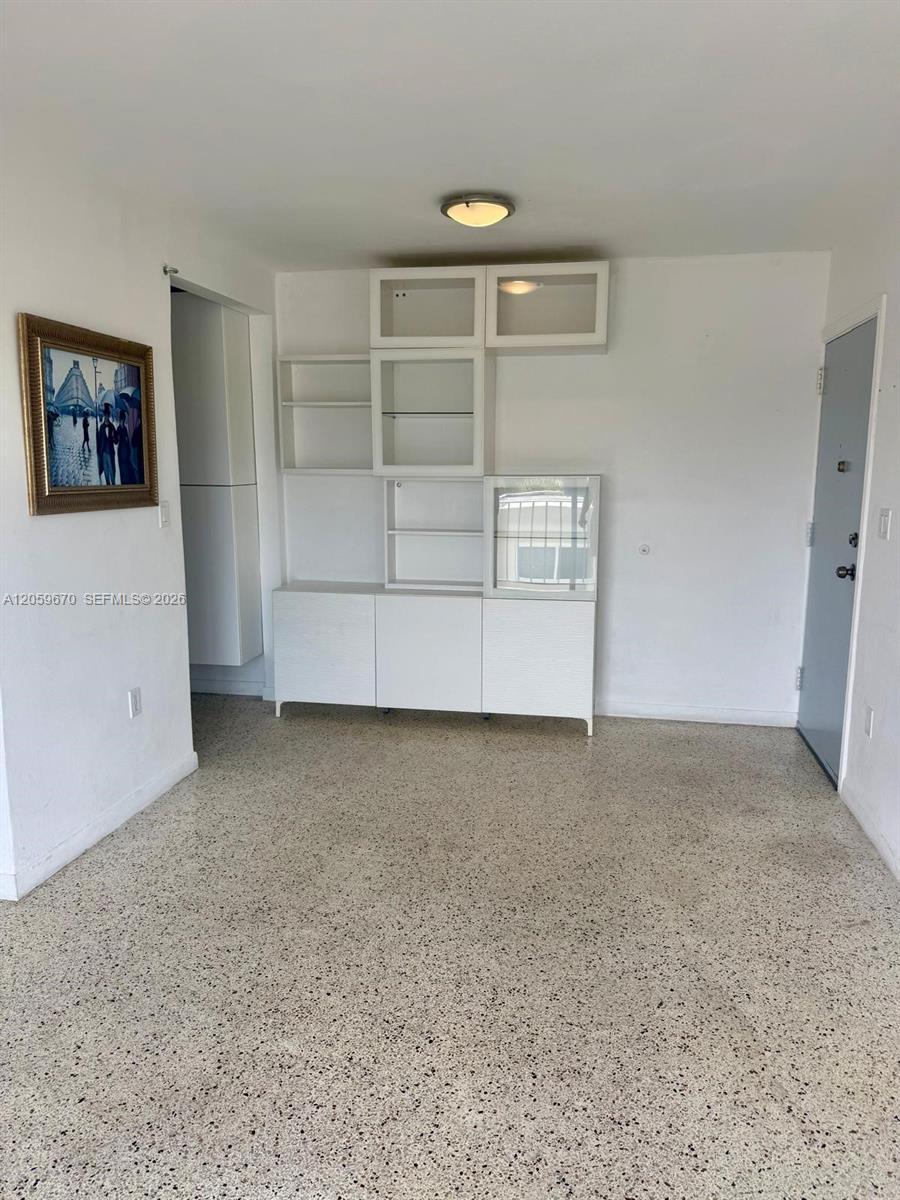 1736 SW 19th St # 404, Miami FL 33145 photo 2
