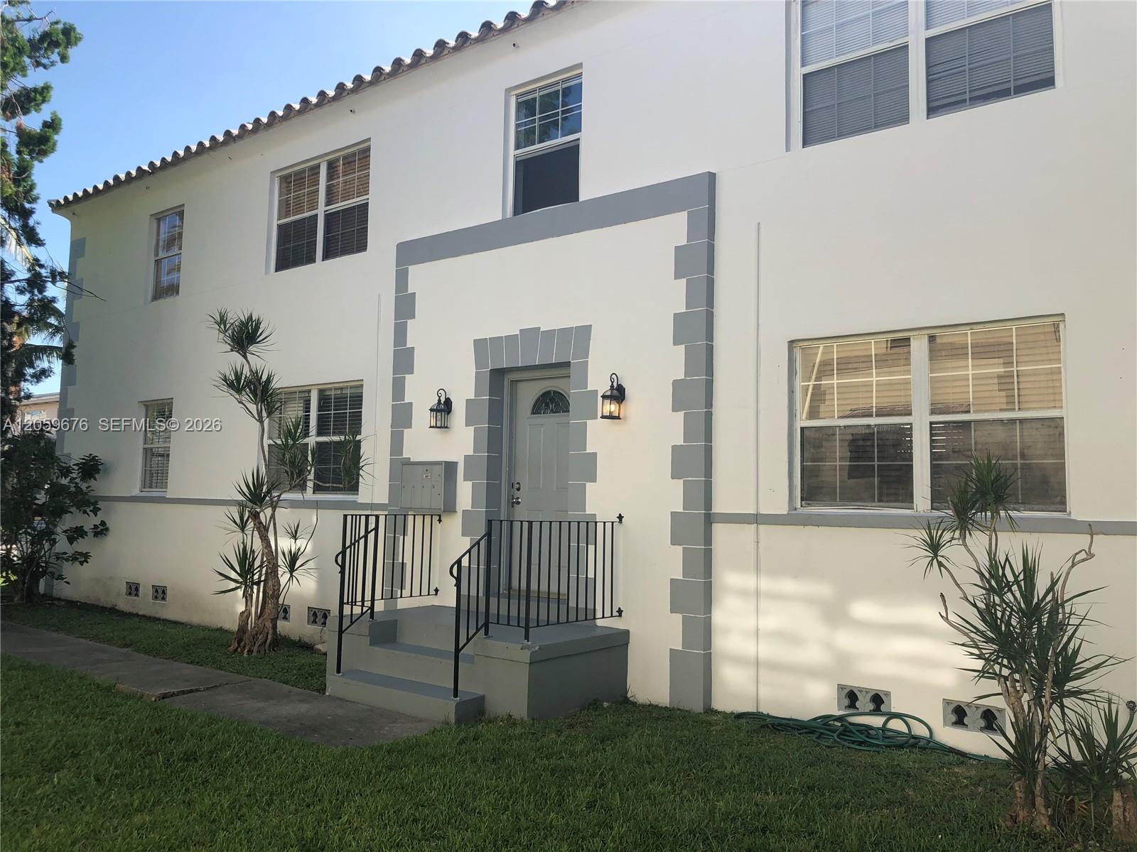 15 Sidonia Ave # 3, Coral Gables FL 33134 photo 3