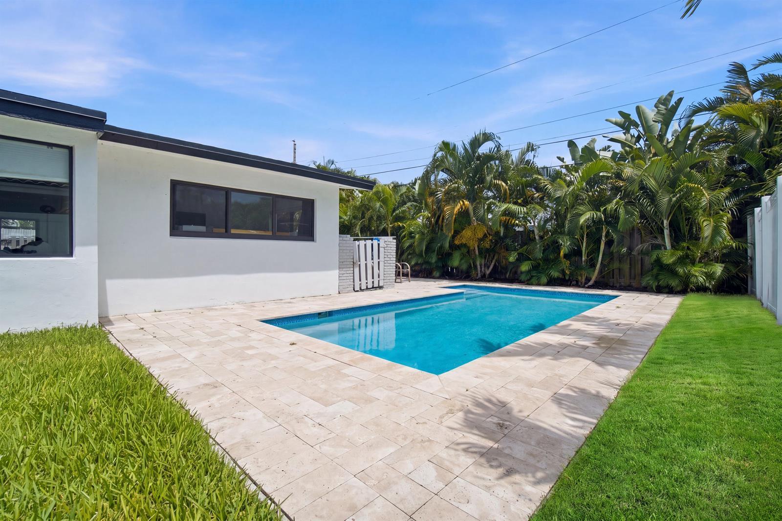 1333 SE 8TH Street, Deerfield Beach FL 33441 photo 5