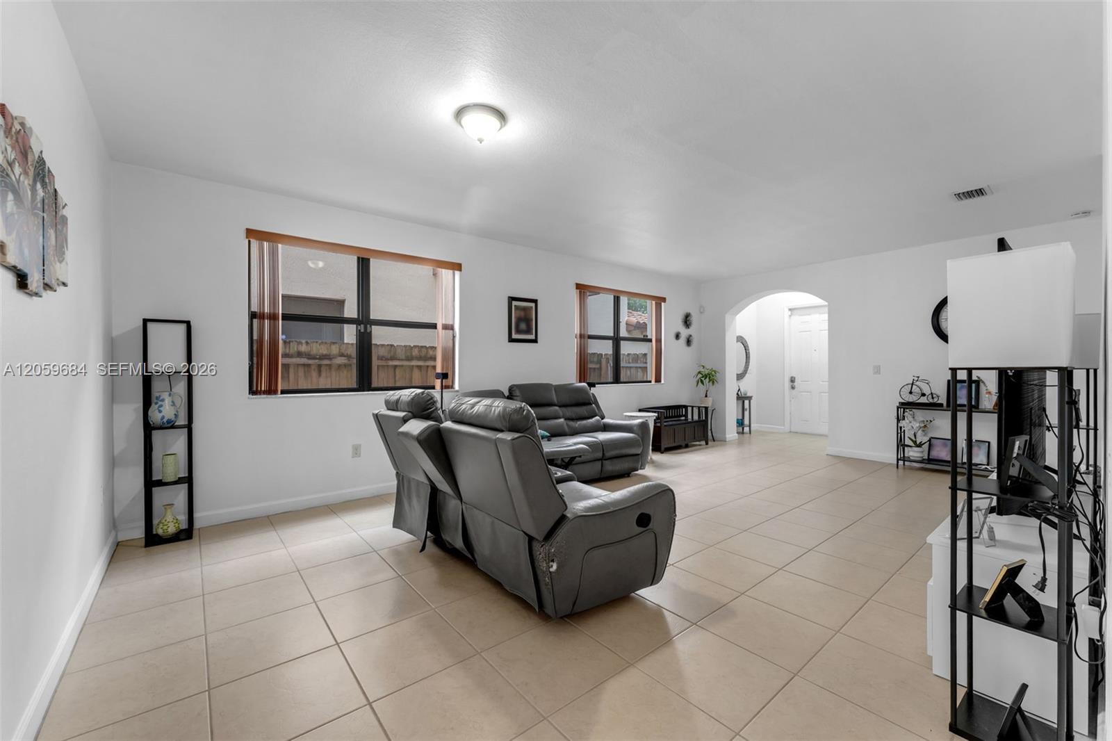 462 SE 33rd Ter, Homestead FL 33033 photo 5