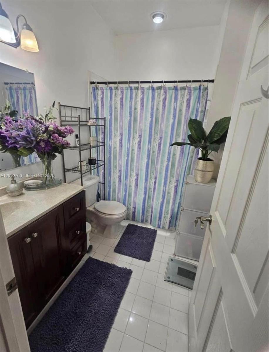 2200 NW 72nd Way # 2200, Pembroke Pines FL 33024 photo 2