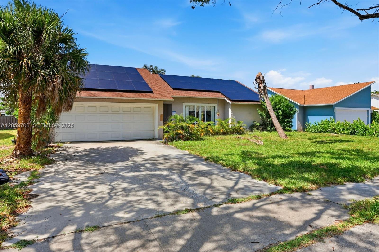 1419 Hummingbird Dr, Delray Beach FL 33444 photo 2