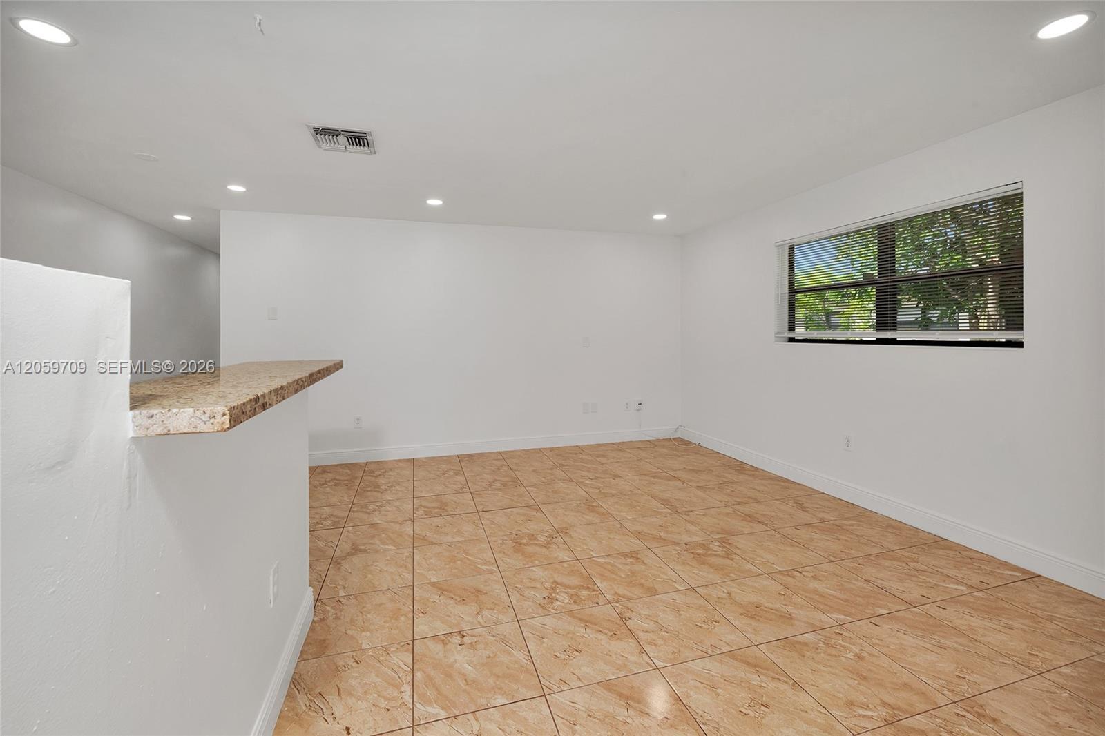 Palmetto Bay, FL 33176 photo 2
