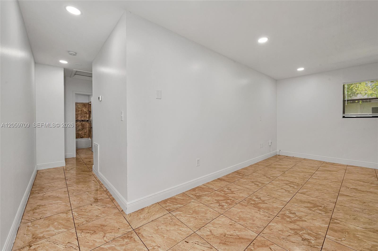 Palmetto Bay, FL 33176 photo 4