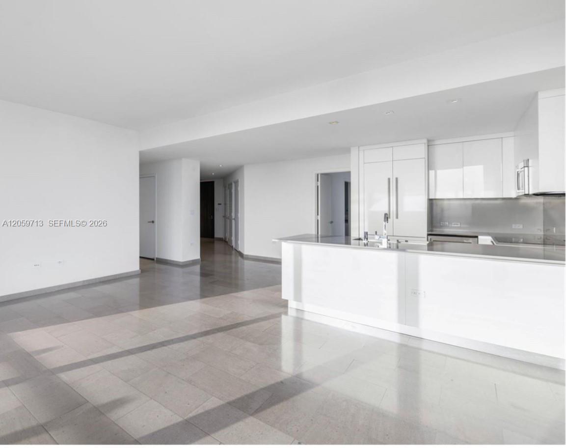88 SW 7th St # 2902, Miami FL 33130 photo 3