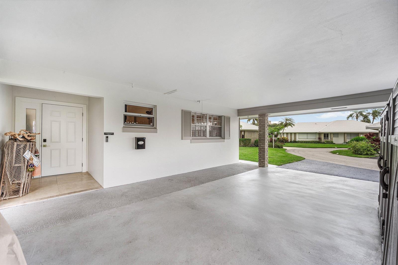 362 Yorktowne Circle, Atlantis FL 33462 photo 4