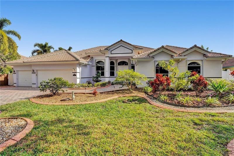 2030 SW 62nd Avenue, Plantation FL 33317
