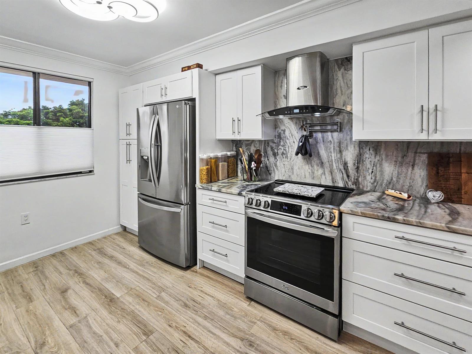 2811 Village Boulevard # 302, West Palm Beach FL 33409 photo 3
