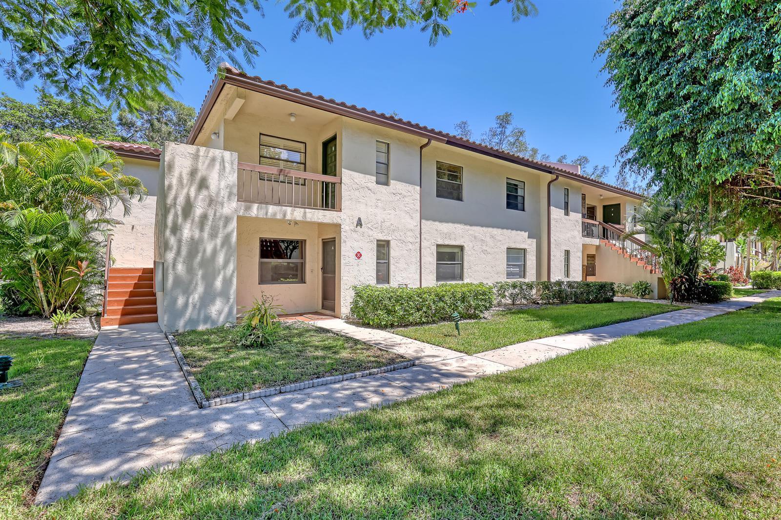 21662 Arriba Real # D, Boca Raton FL 33433 photo 3