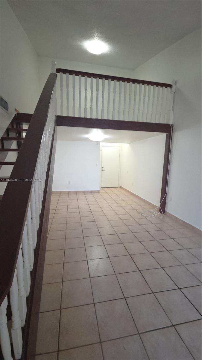 9437 Fontainebleau Blvd # 202, Miami FL 33172 photo 2