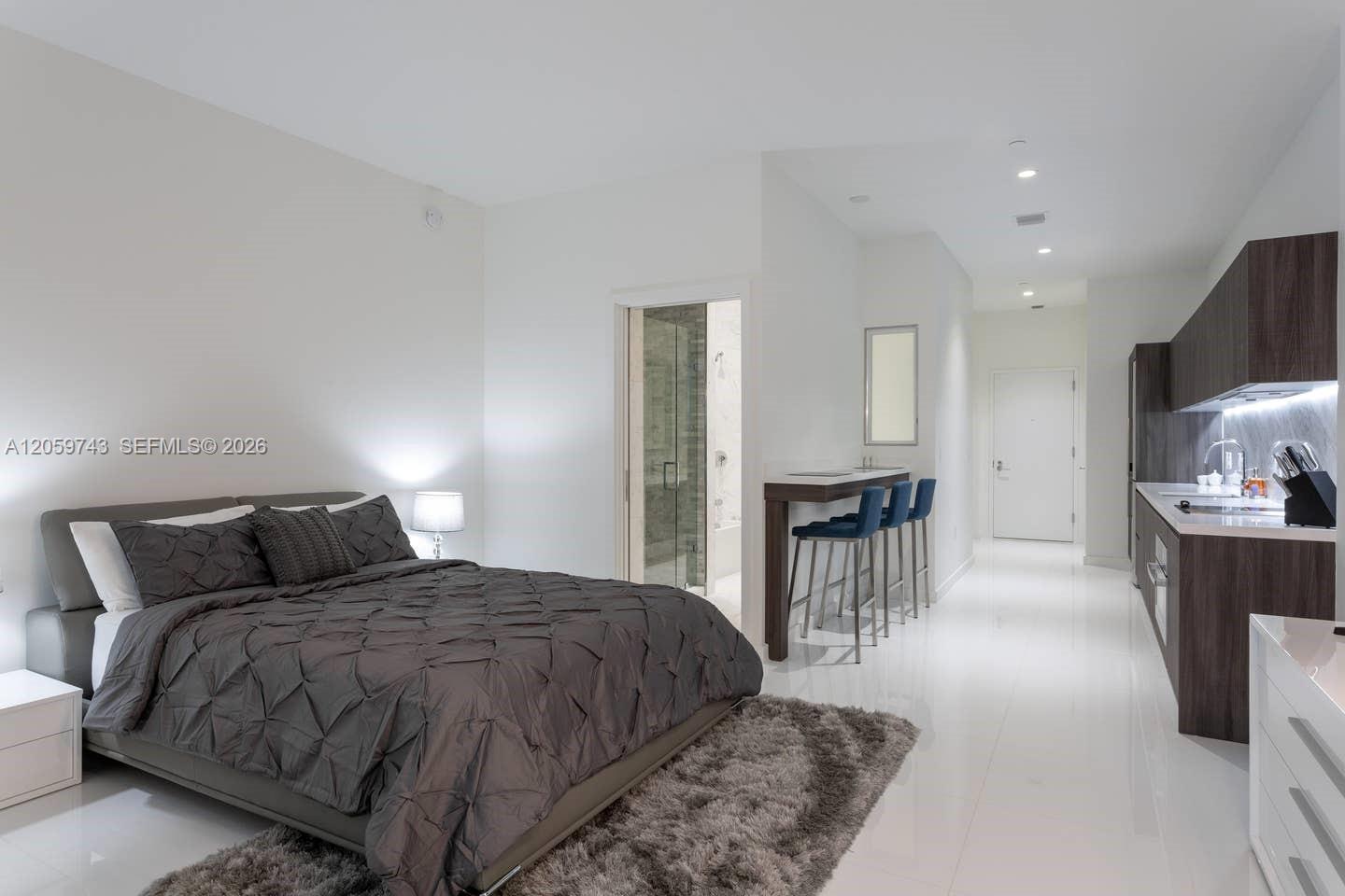 851 NE 1st Ave # 503, Miami FL 33132 photo 5
