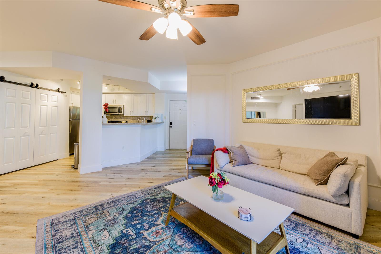 780 S Sapodilla Avenue # 206, West Palm Beach FL 33401 photo 3