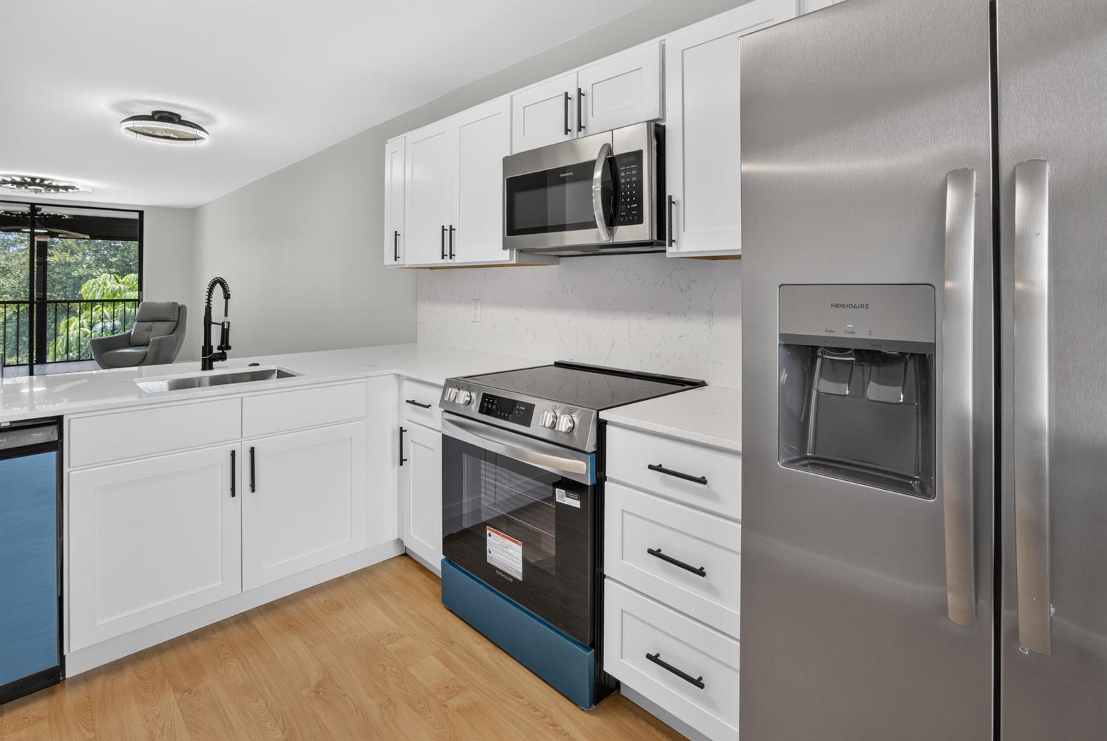 6795 Huntington Lane # 201, Delray Beach FL 33446 photo 2