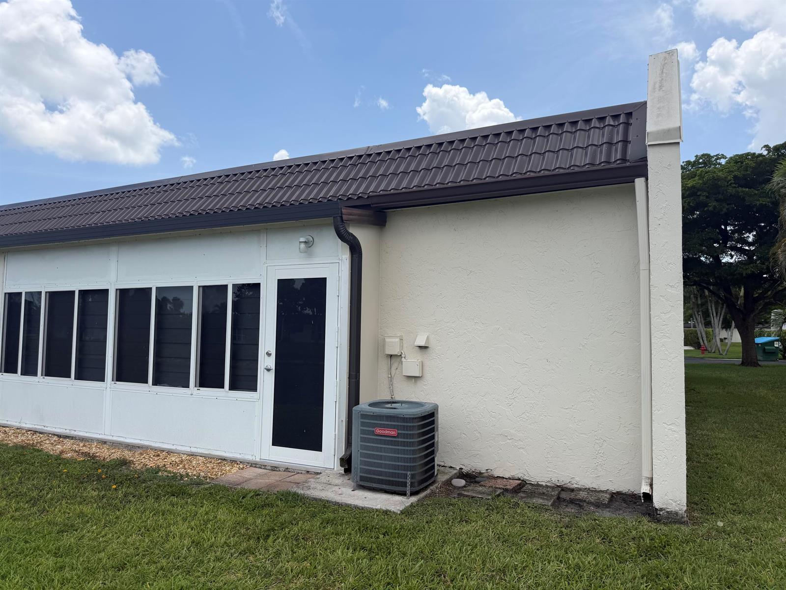 127 LAKE REBECCA Drive, West Palm Beach FL 33411 photo 3