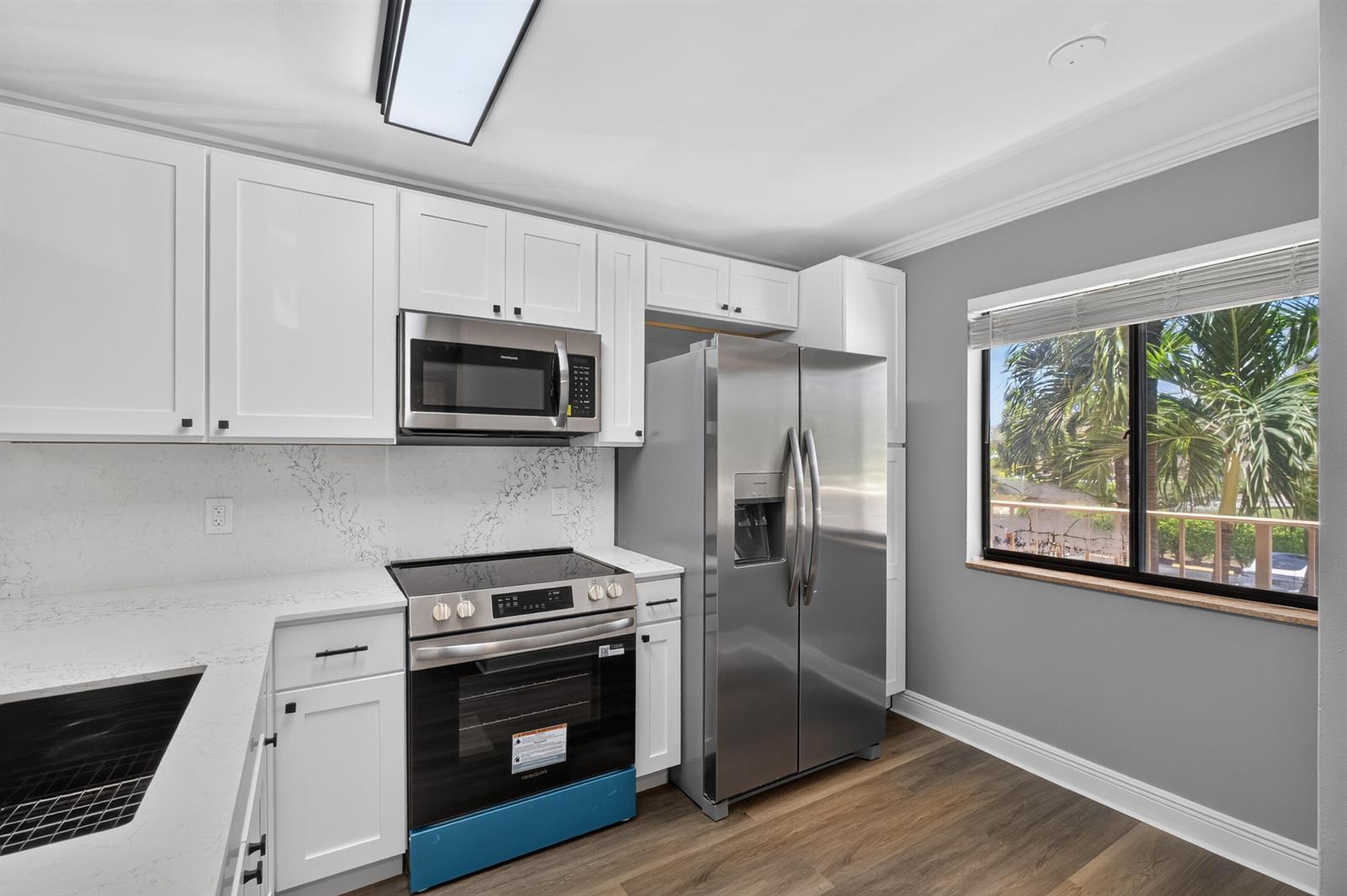 6935 Huntington Lane # 207, Delray Beach FL 33446 photo 2
