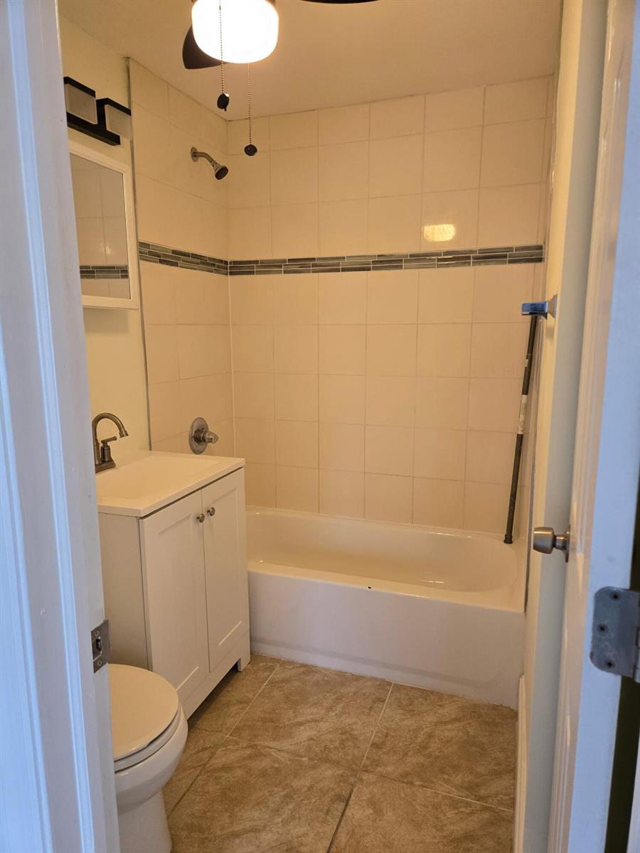 2962 SW 17th Street # B, Fort Lauderdale FL 33312 photo 4