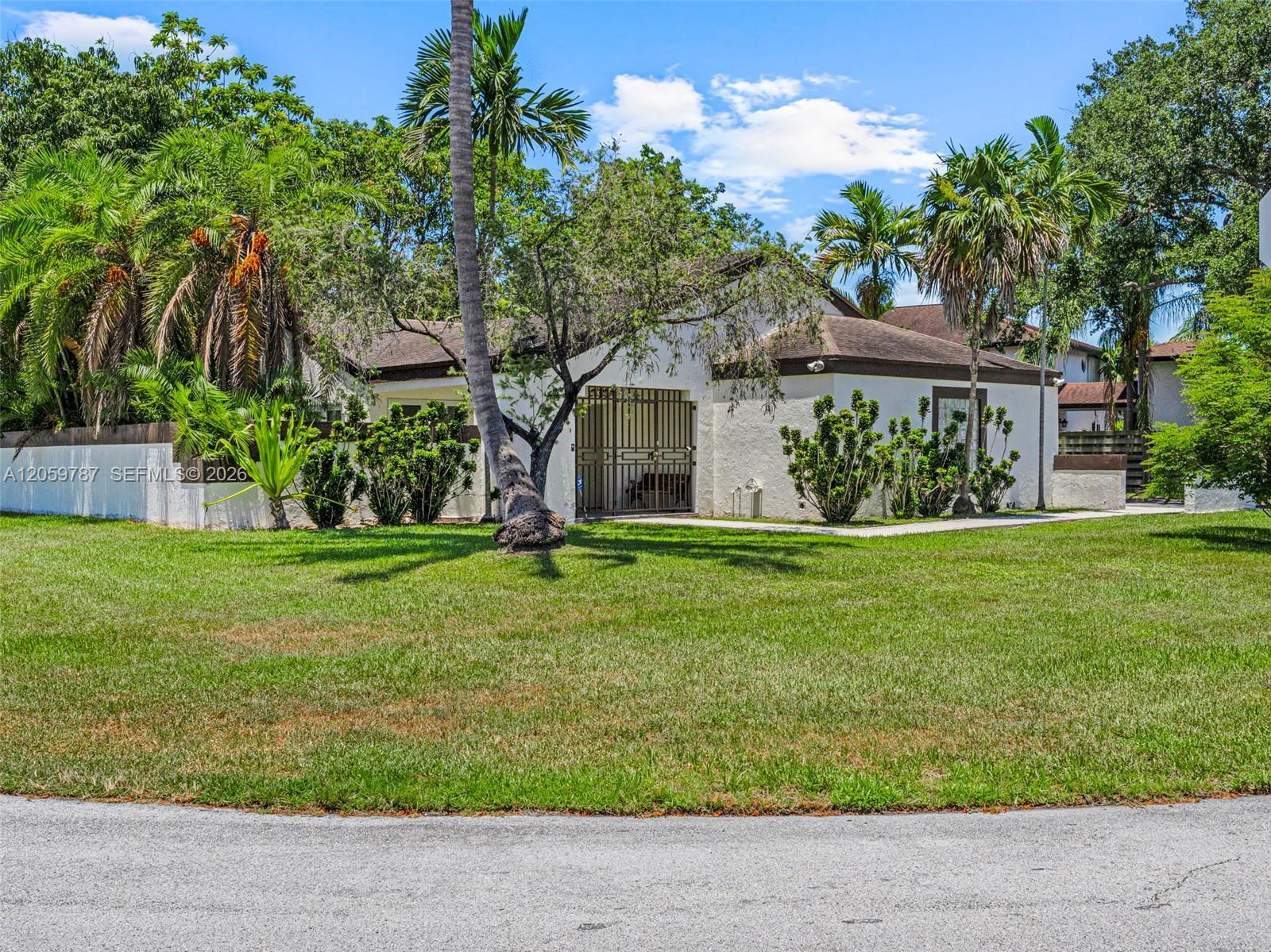 15491 SW 153rd St, Miami FL 33187 photo 4