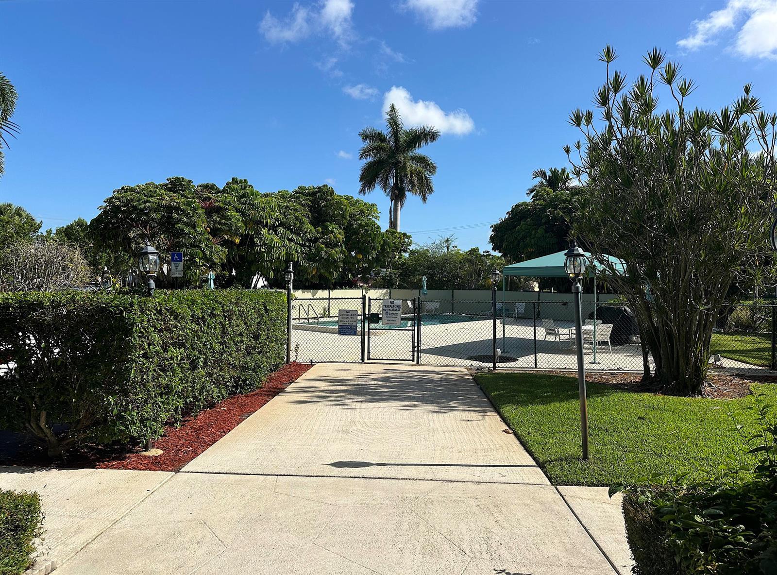 505 Spencer Drive # 407, West Palm Beach FL 33409 photo 3