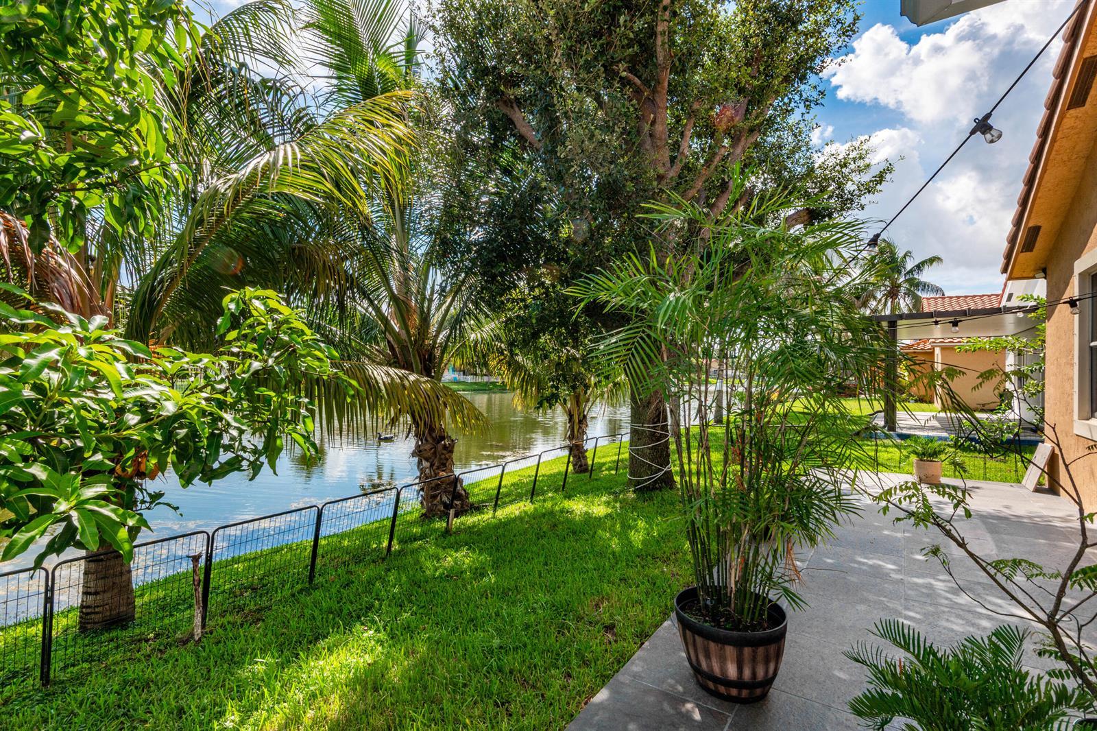 13923 SW 50th Street, Miramar FL 33027 photo 5