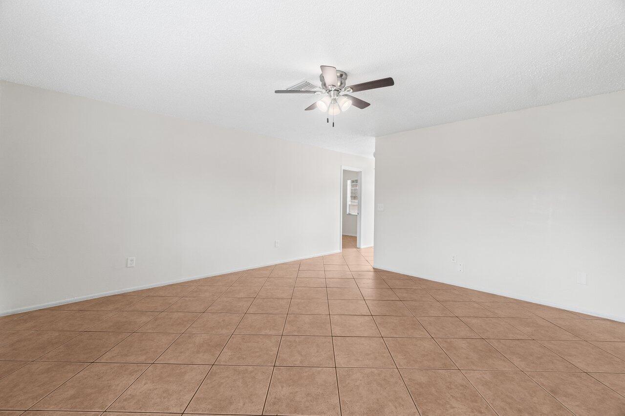 4764 Gulfstream Road, Lake Worth FL 33460 photo 5