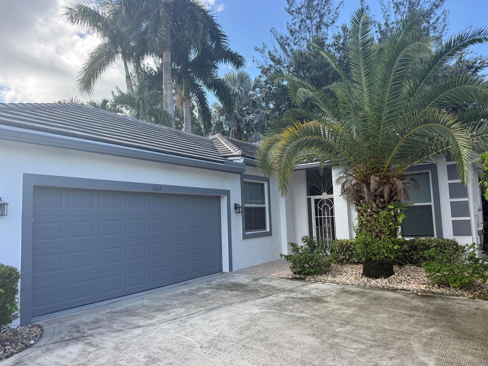 7684 DOUBLETON Drive, Delray Beach FL 33446 photo 2