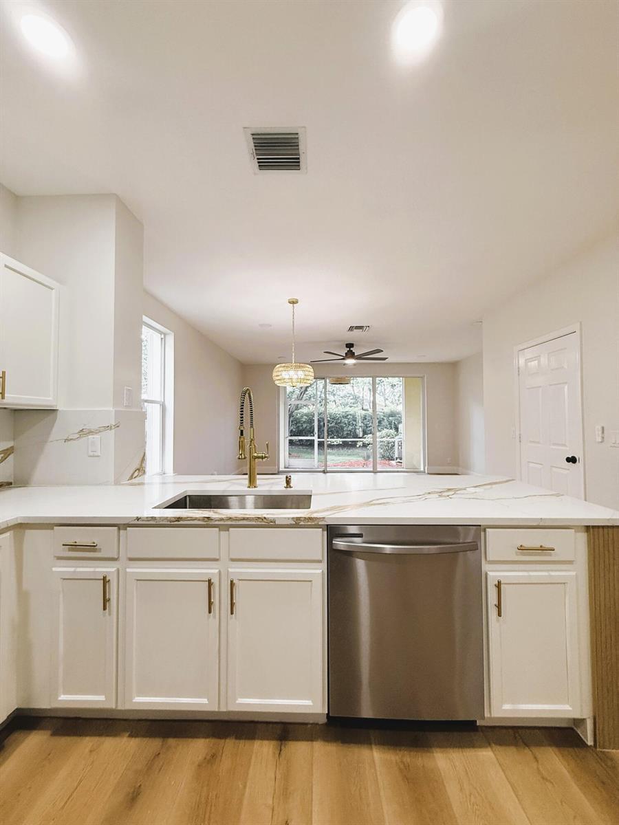 9767 PORTA LEONA Lane, Boynton Beach FL 33472 photo 4