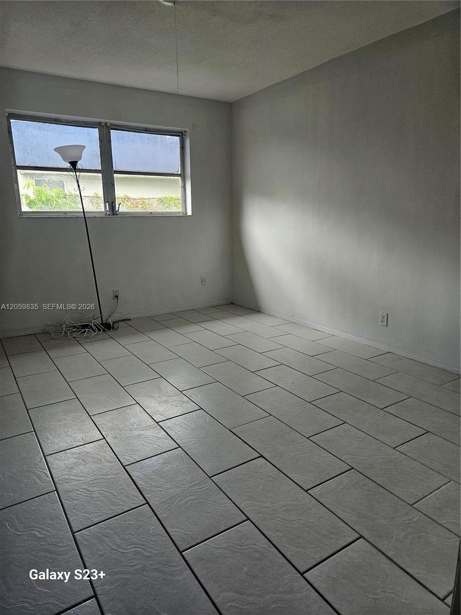 Hollywood, FL 33021 photo 3
