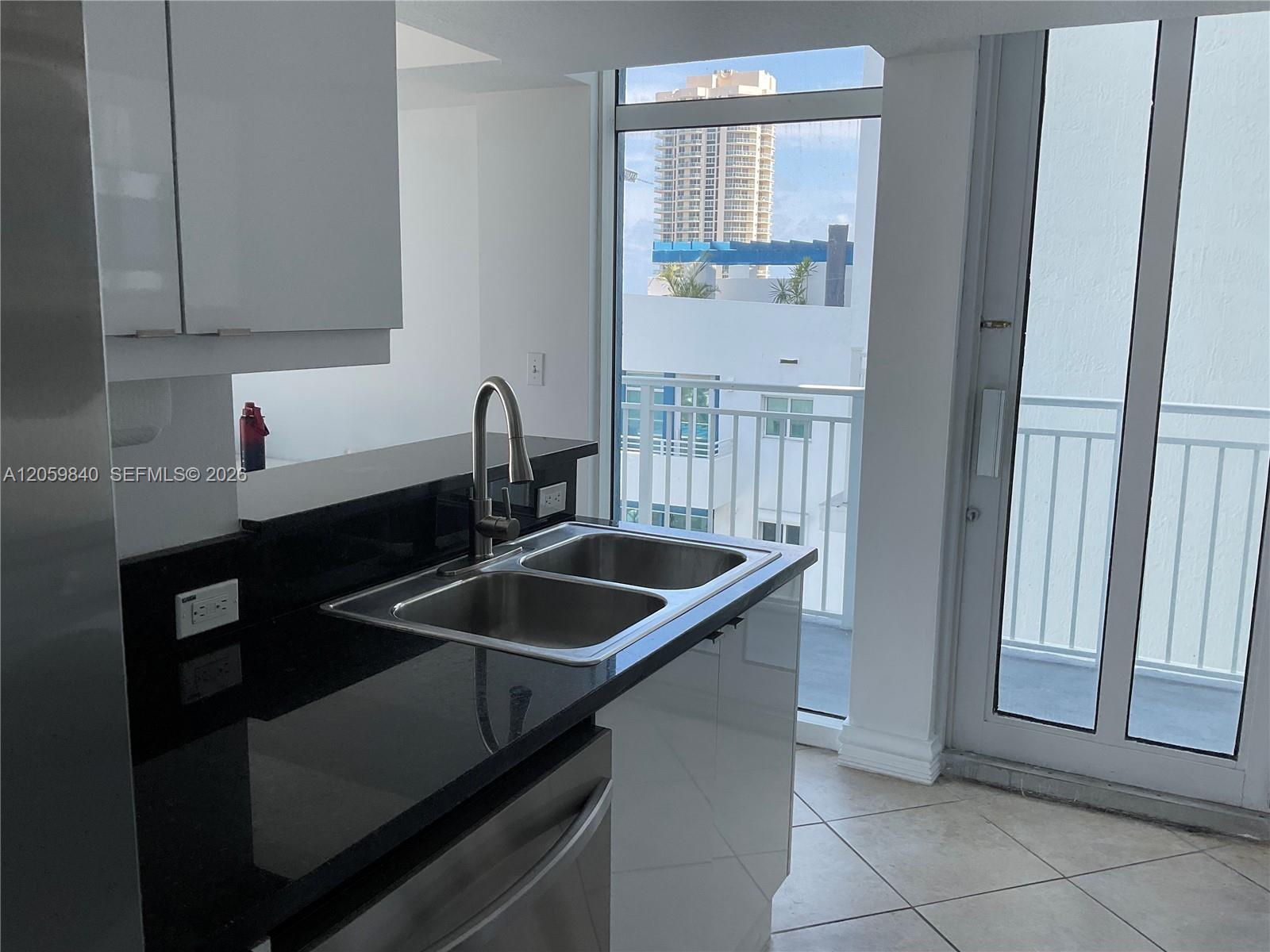 7600 Collins Ave # 1008, Miami Beach FL 33141 photo 5