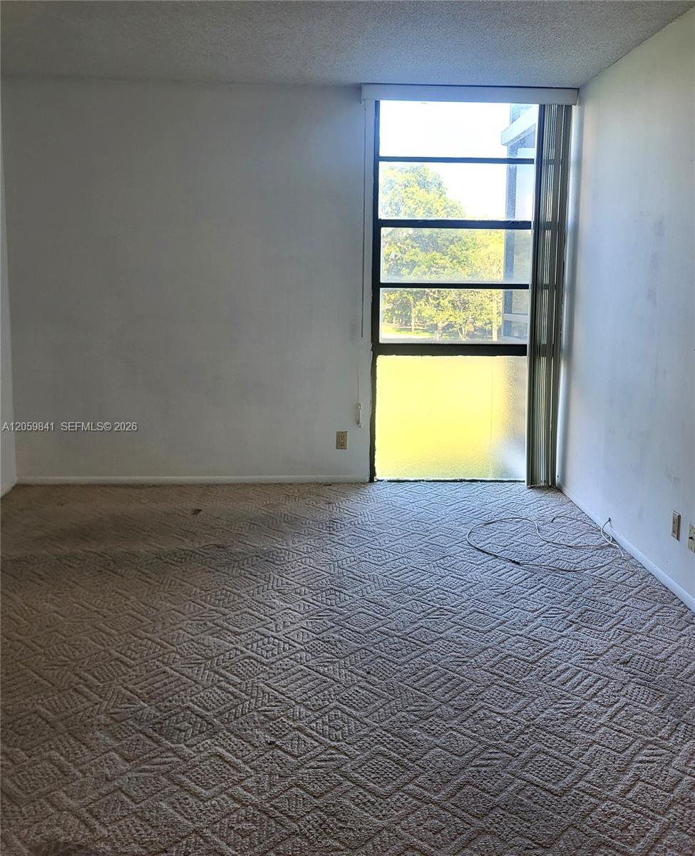20400 W Country Club Dr # 310, Aventura FL 33180 photo 5