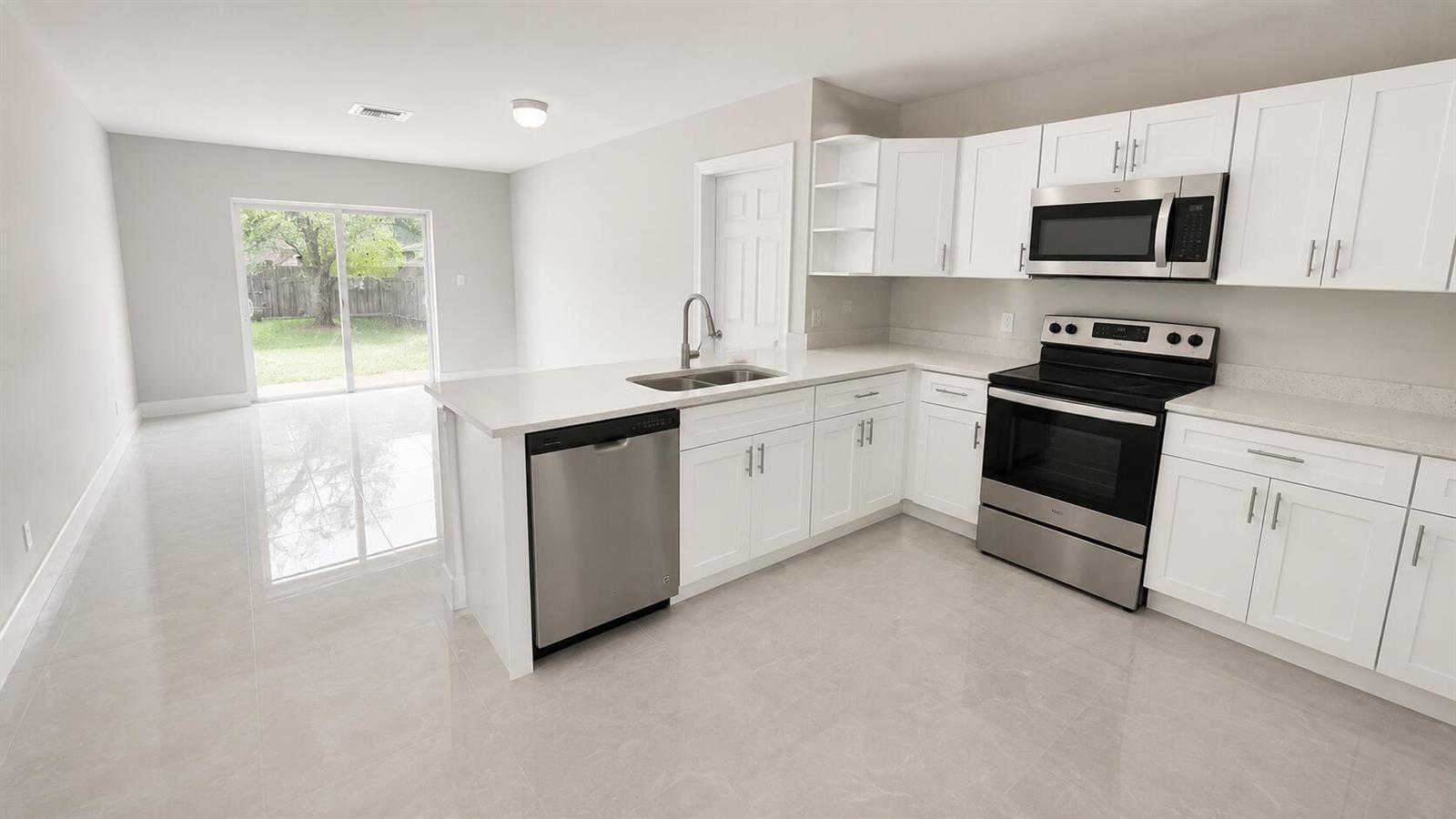 3720 NW 110th Avenue # 1, Coral Springs FL 33065