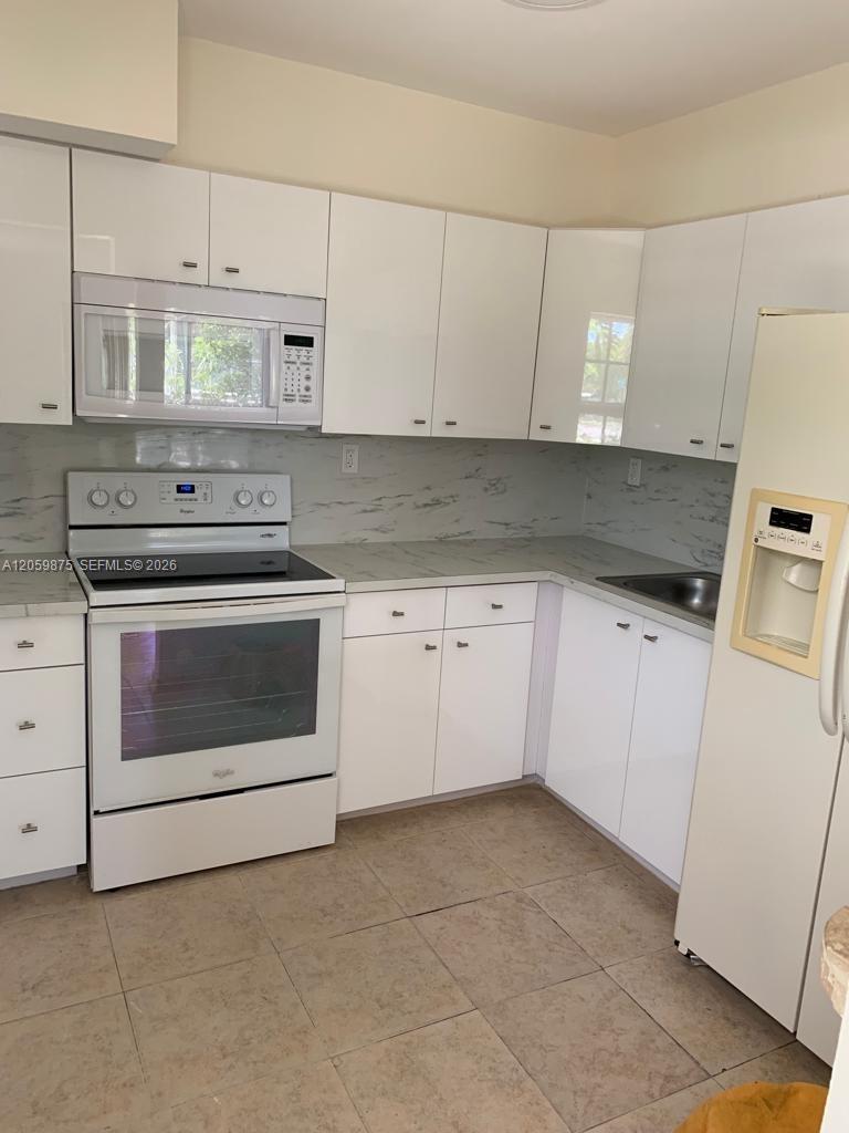 1471 NE 170th St # 123A, North Miami Beach FL 33162 photo 2