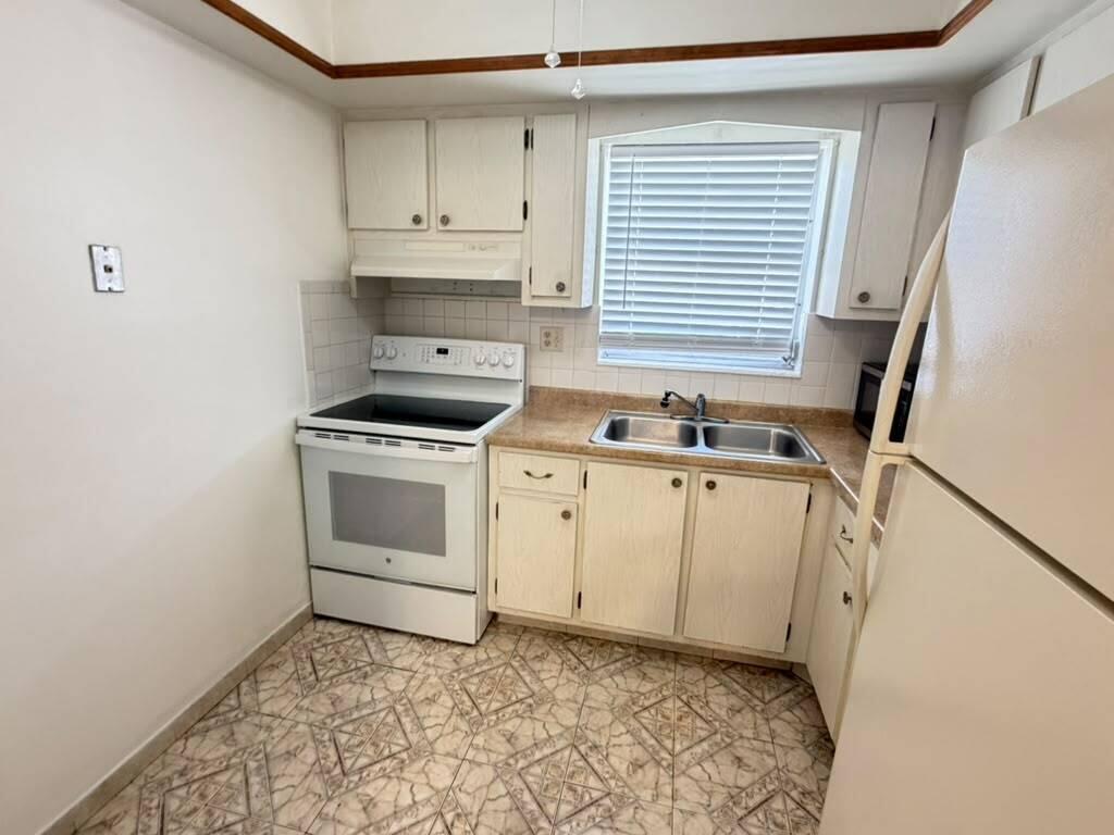 2727 DUDLEY Drive W, West Palm Beach FL 33415 photo 5