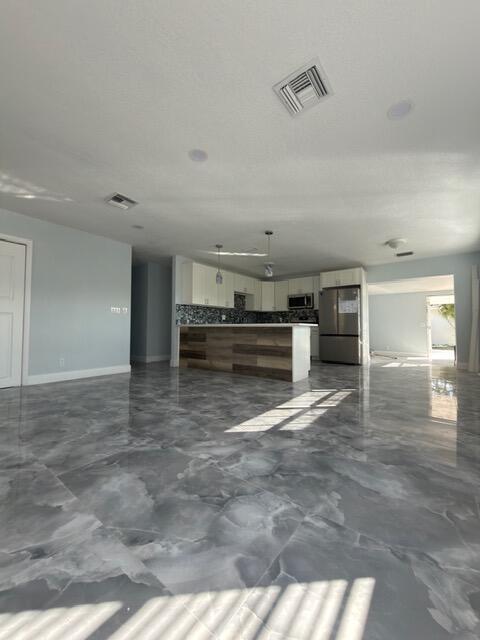 364 Garden Boulevard, Palm Beach Gardens FL 33410 photo 5