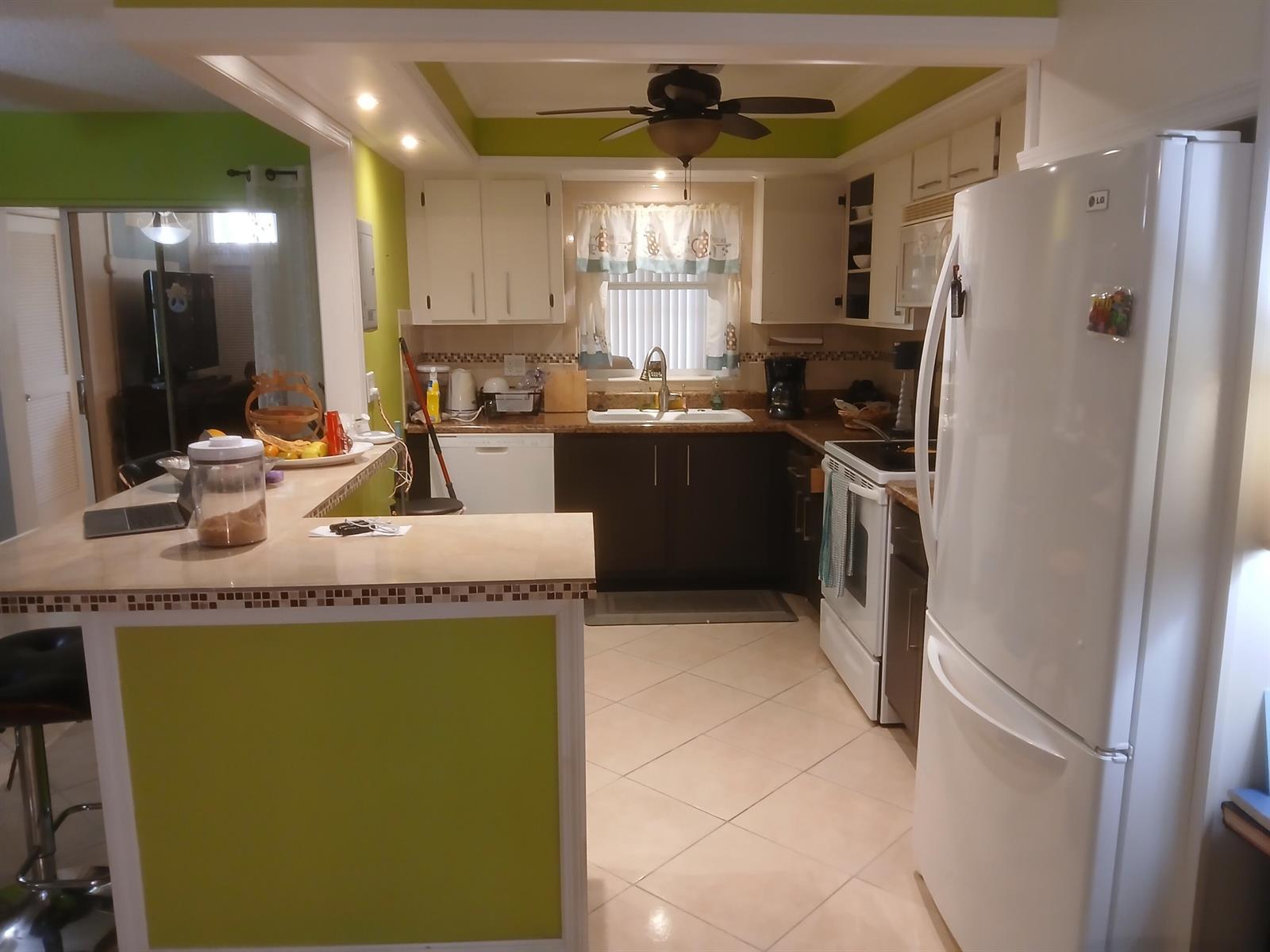 2638 GATELY Drive E # 59, West Palm Beach FL 33415 photo 2