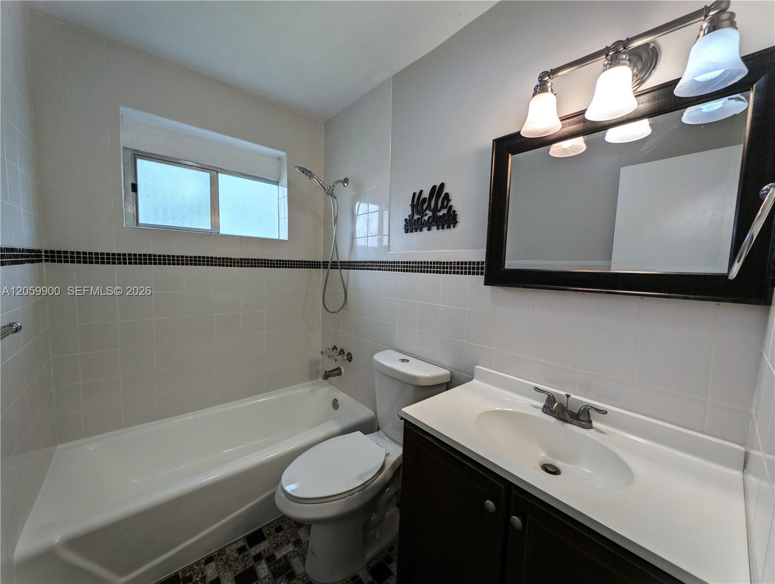 5821 NW 12th Ct, Sunrise FL 33313 photo 5
