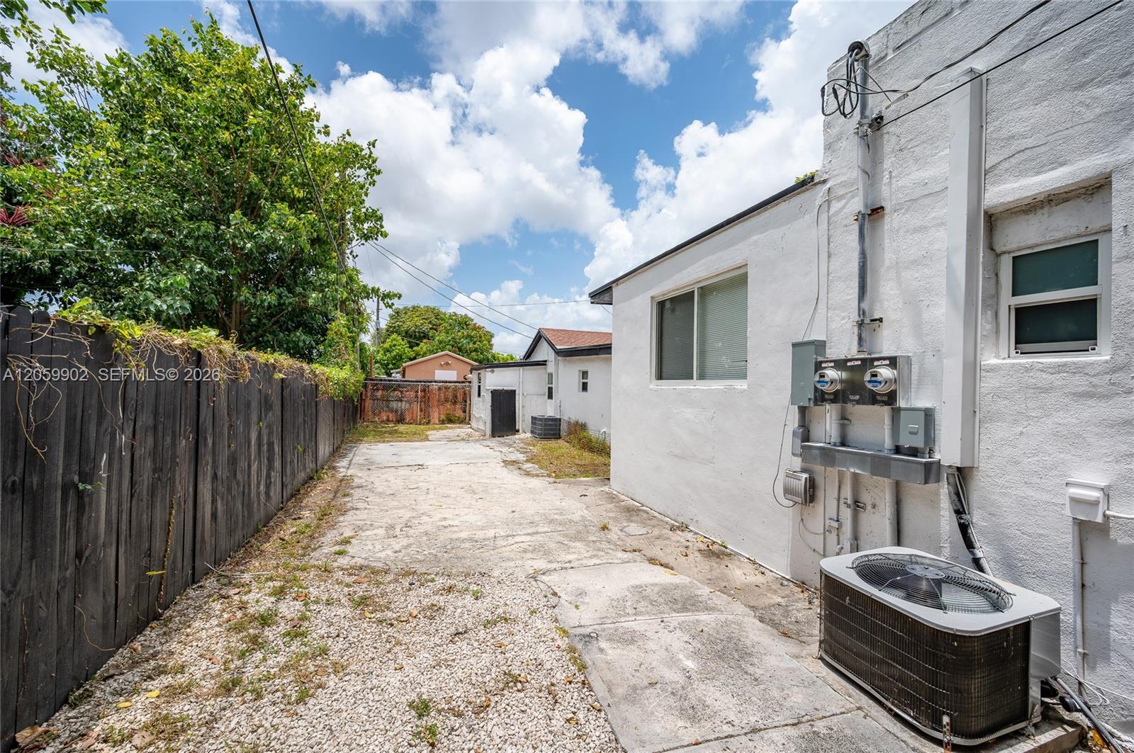 9050 NW 31st Ave # 3, Miami FL 33147 photo 2