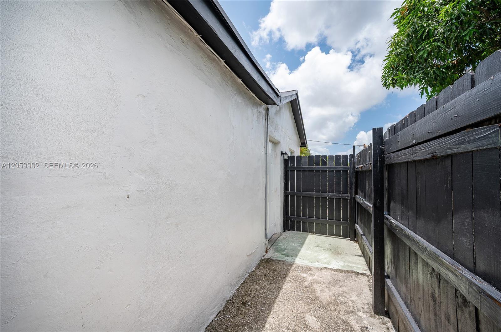 9050 NW 31st Ave # 3, Miami FL 33147 photo 4