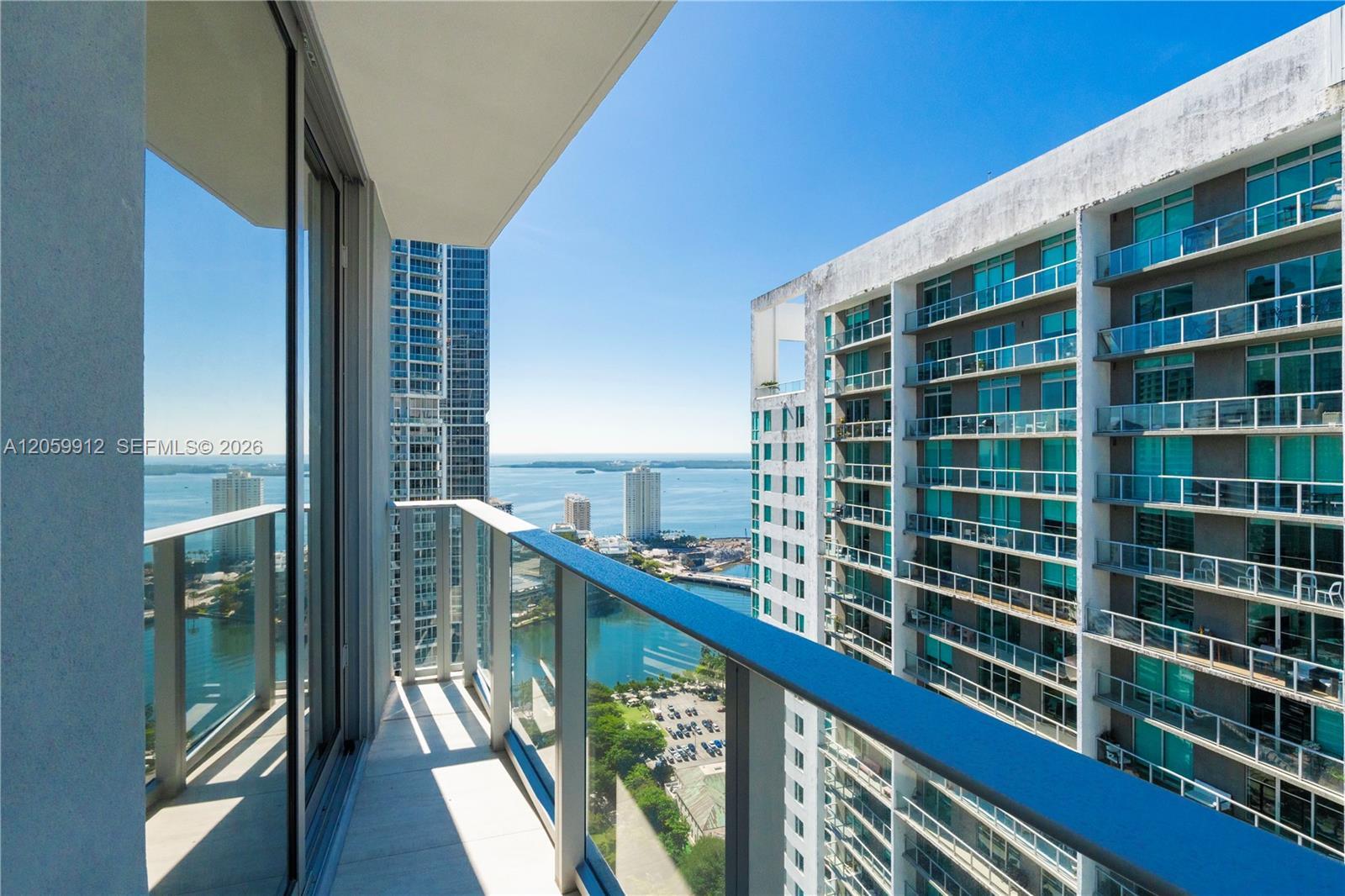 77 SE 5th St # 3308, Miami FL 33131 photo 5